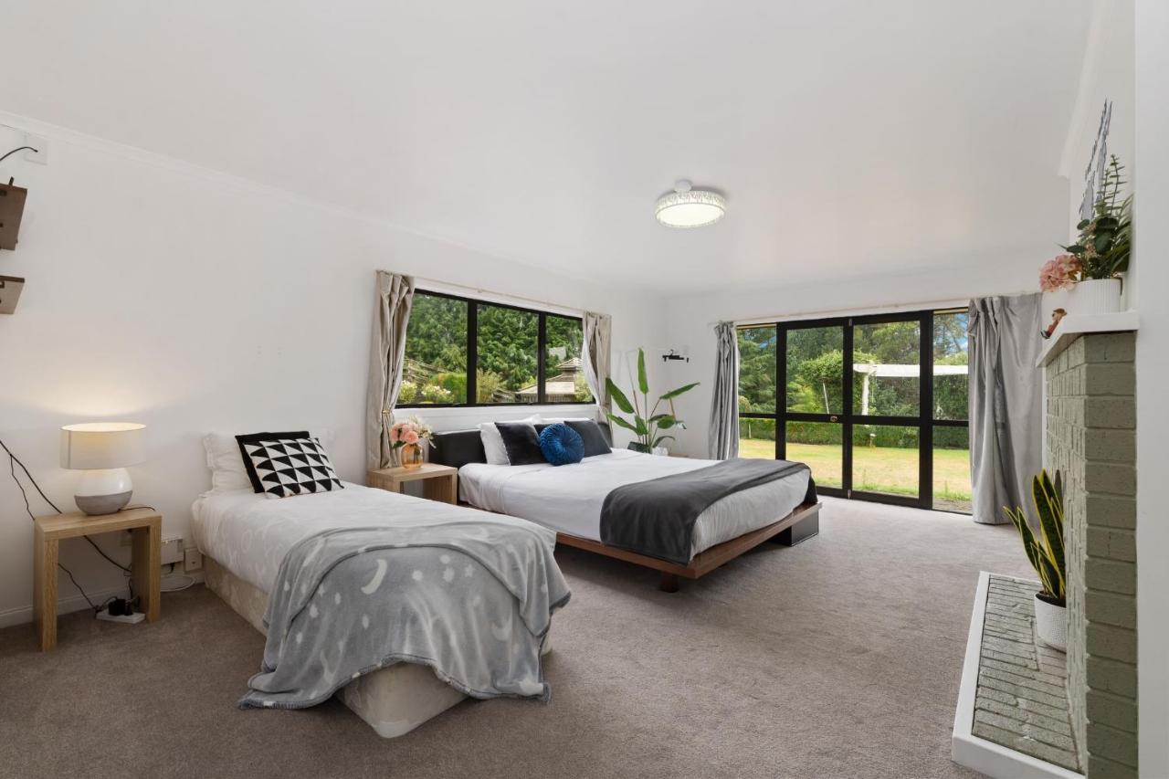 Skyline Mountain View Lodge Up To 16 People Rotorua Luaran gambar